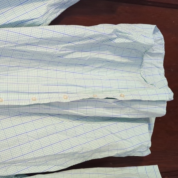 Vineyard Vine Green & Blue Plaid Whale Long Sleeve Button Down Shirt Size Medium - Picture 3 of 6